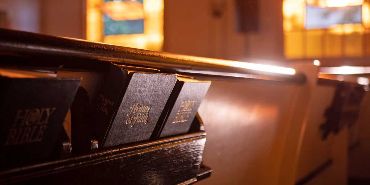 sanctuary-hymn-bible